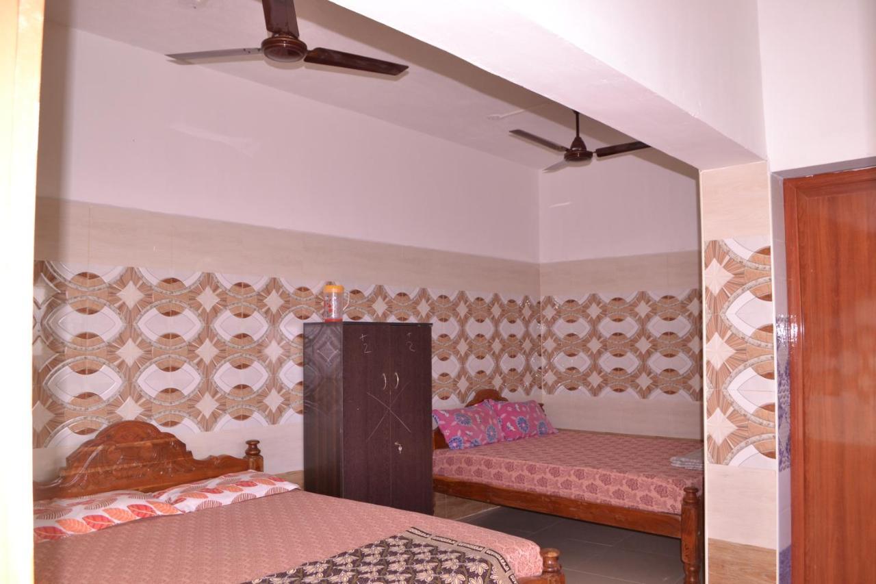 Yuga Guest House Kuttalam  Exterior photo