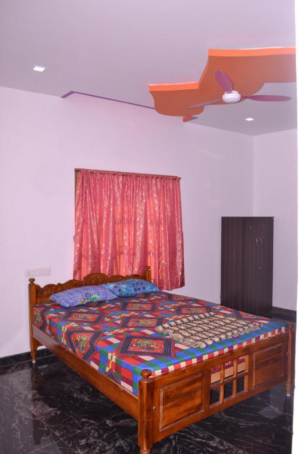 Yuga Guest House Kuttalam  Exterior photo