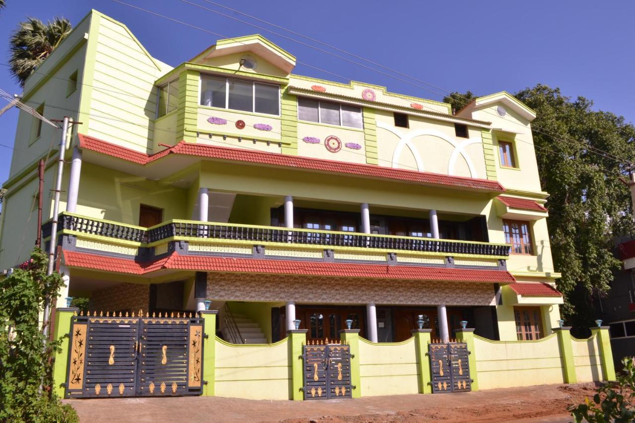 Yuga Guest House Kuttalam  Exterior photo